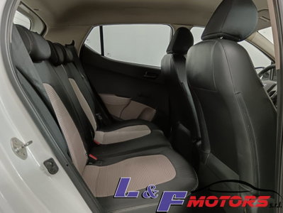 Hyundai i10 1.0 MPI Style (12)