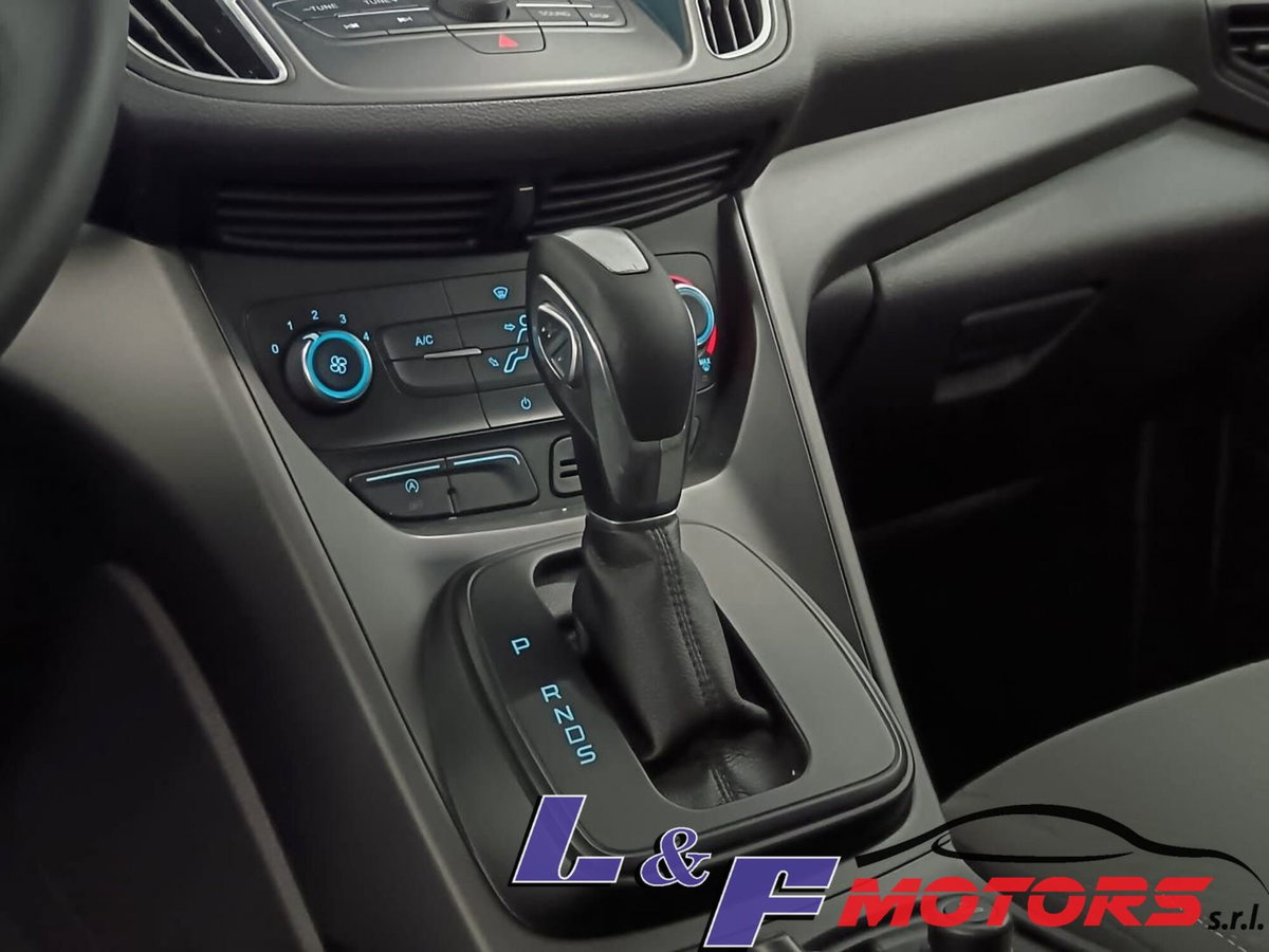 Ford C-Max 1.5 TDCi 120CV Powershift Start&Stop Titanium (13)