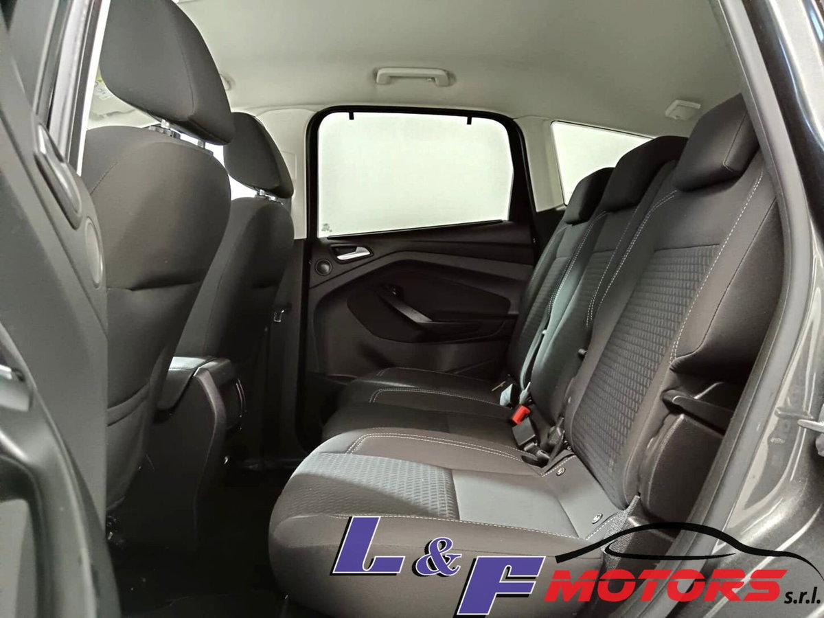 Ford C-Max 1.5 TDCi 120CV Powershift Start&Stop Titanium (16)