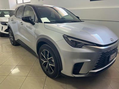 Lexus LBX 1.5 hybrid Emotion 4wd nuova