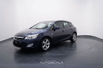 Opel Astra 1.4 100CV 5 porte Elective usata