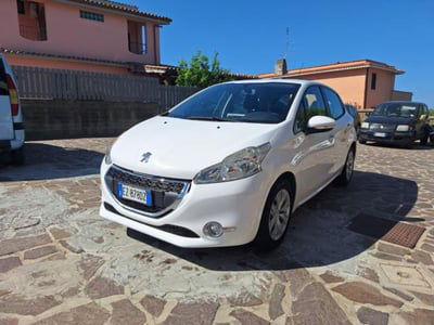 Peugeot 208 HDi 68 CV 5 porte Business usata