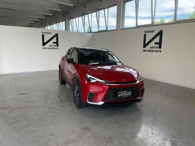 Lexus LBX 1.5 hybrid Emotion 4wd usata