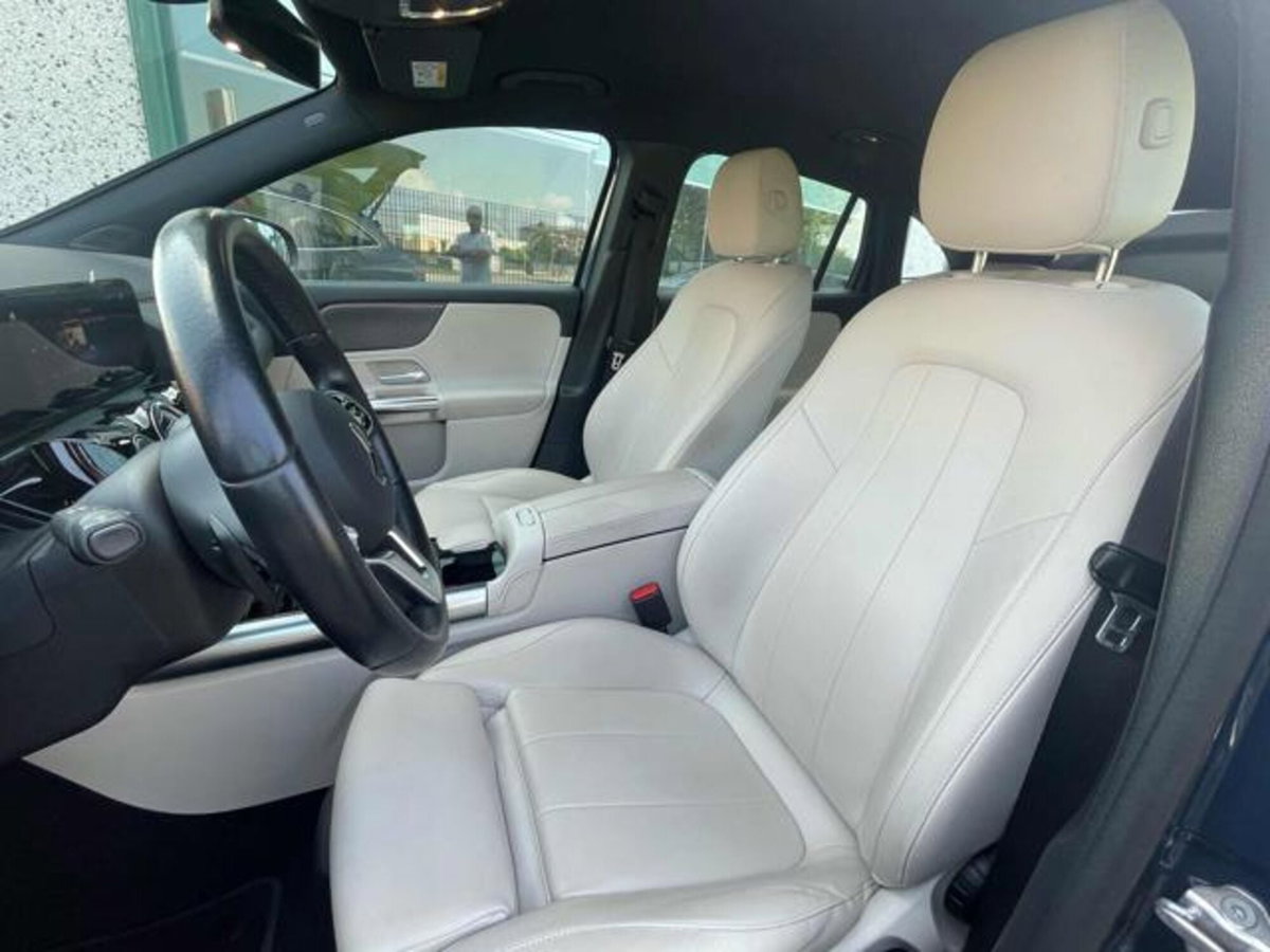 Mercedes-Benz EQA 250 Premium Pro (6)