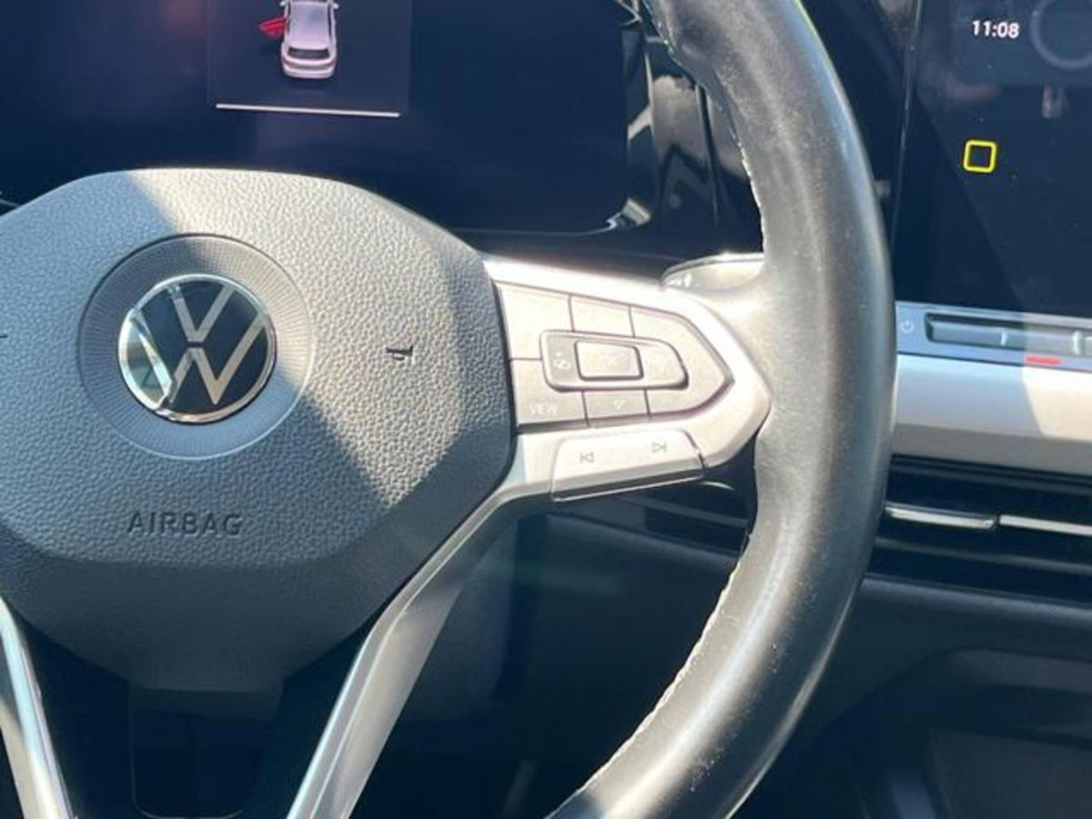 Volkswagen Golf 1.0 TSI EVO Life (11)