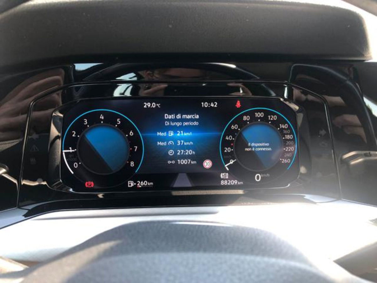 Volkswagen Golf 1.0 TSI EVO Life (12)