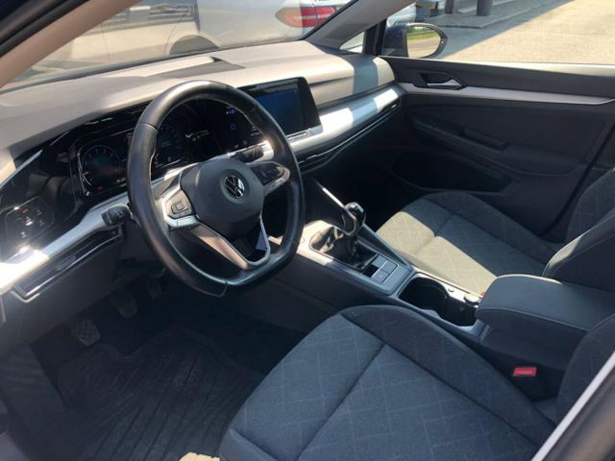 Volkswagen Golf 1.0 TSI EVO Life (15)