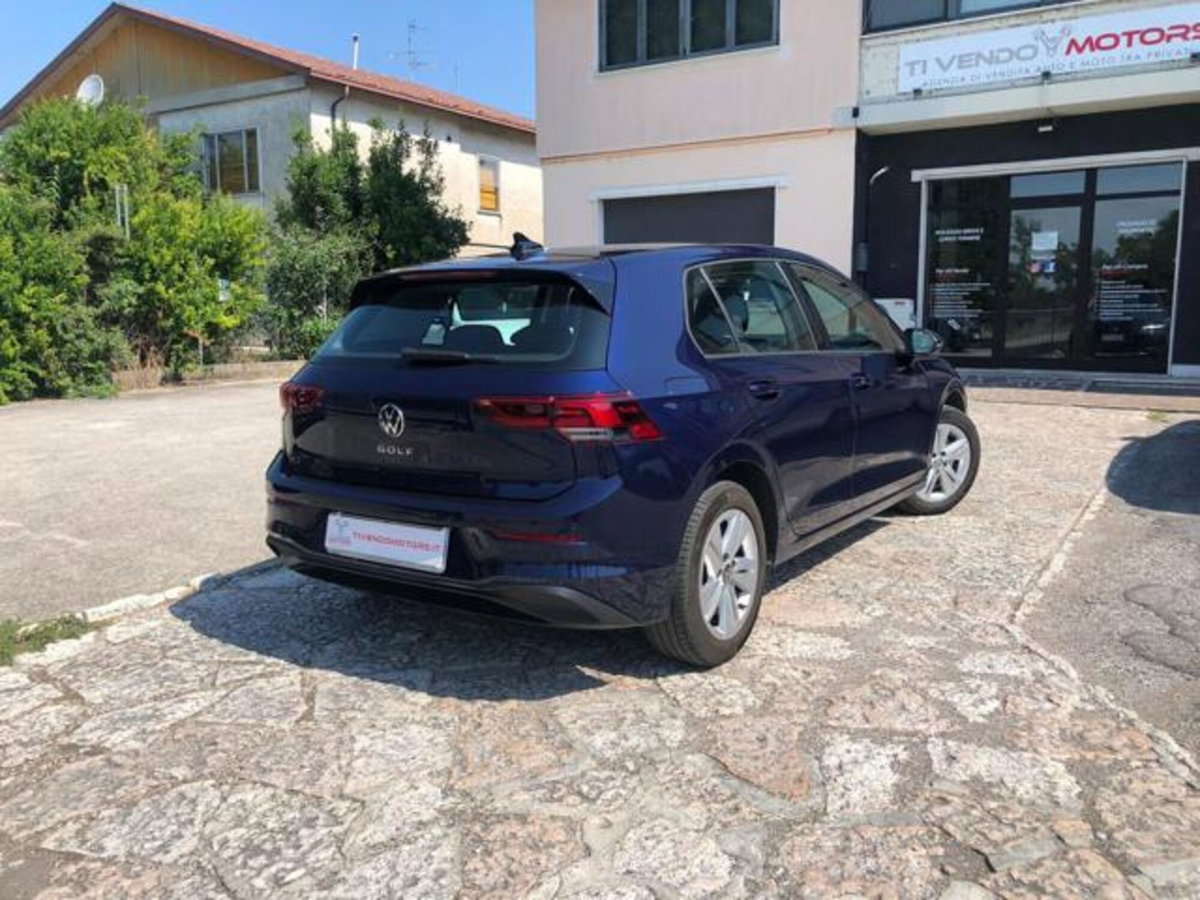 Volkswagen Golf 1.0 TSI EVO Life (3)