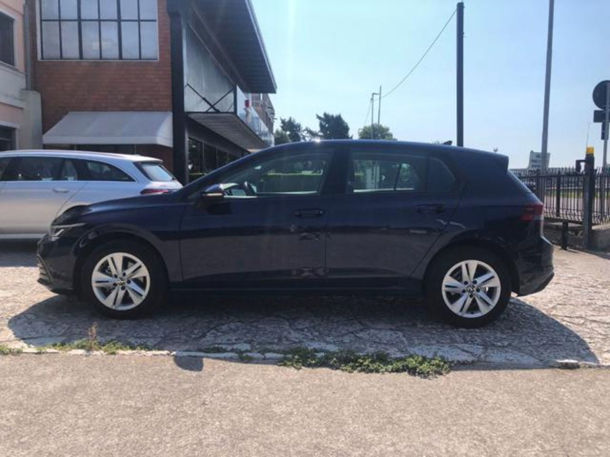 Volkswagen Golf 1.0 TSI EVO Life (7)