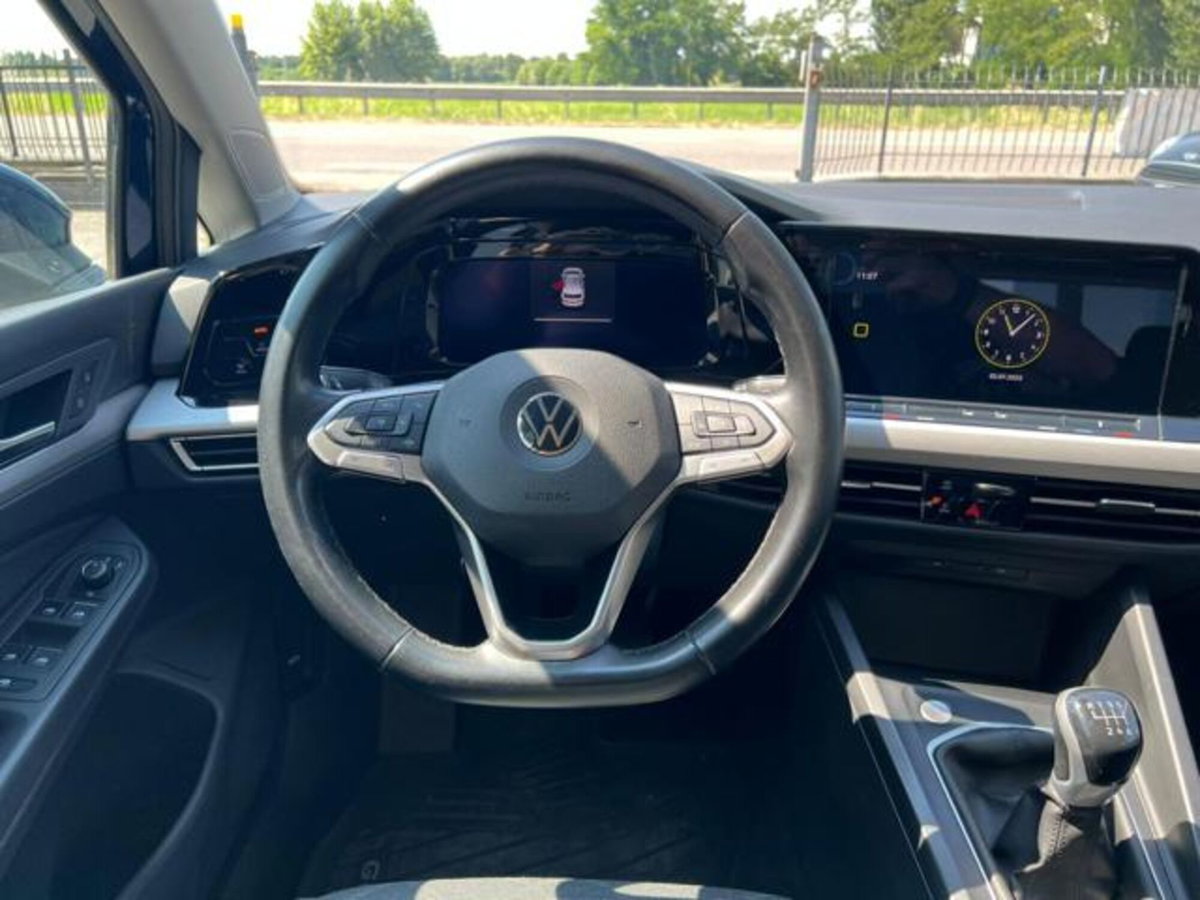Volkswagen Golf 1.0 TSI EVO Life (9)