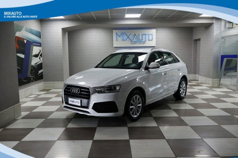 Audi Q3 2.0 TDI 120 CV Business