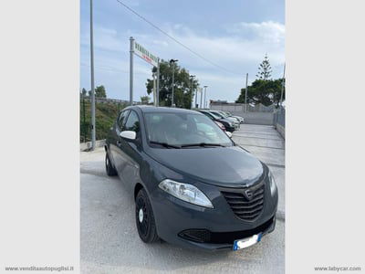Lancia Ypsilon 1.2 69 CV 5 porte Platinum usata