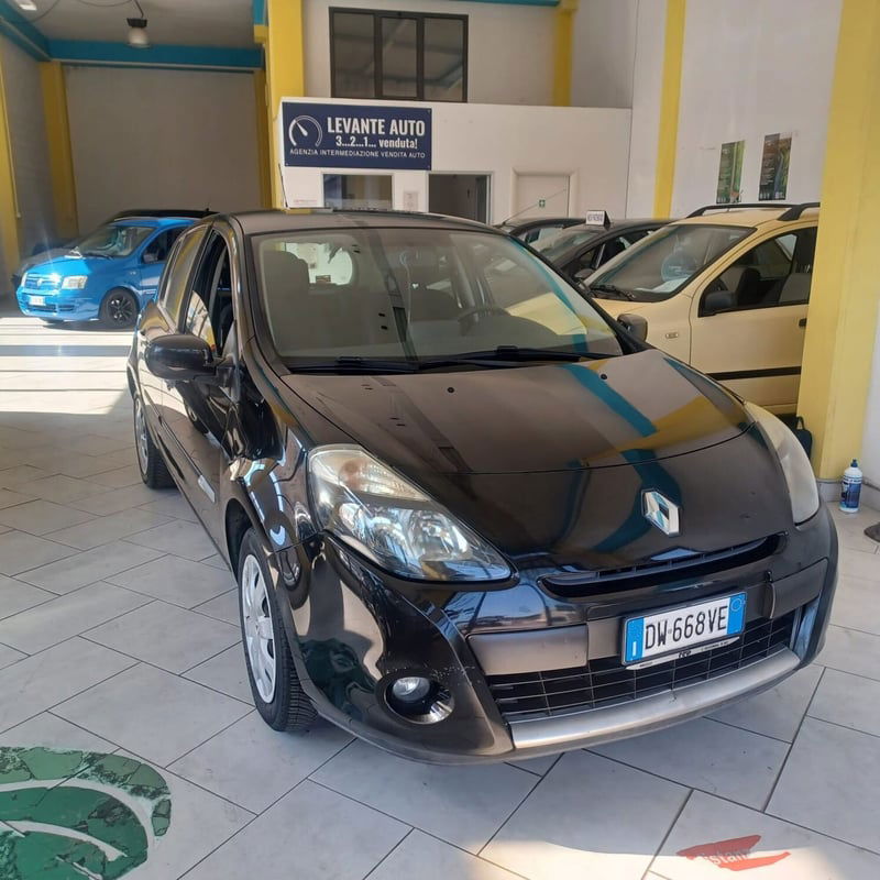 Renault Clio 1.2 16V 5 porte Dynamique