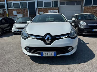 Renault Clio 1.2 75CV 5 porte Life usata