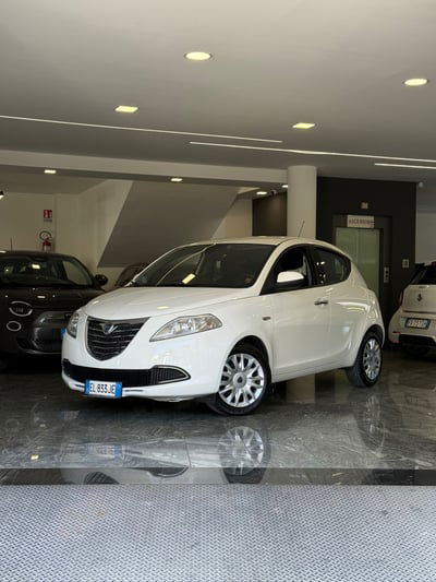 Lancia Ypsilon 0.9 TwinAir 85 CV 5 porte S&S Gold usata