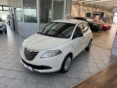 Lancia Ypsilon 1.2 69 CV 5 porte GPL Ecochic Gold usata