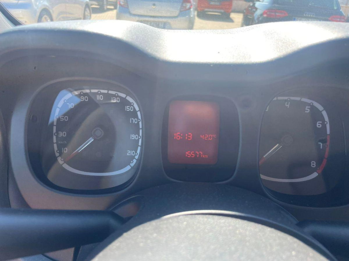 Fiat Panda 1.2 Waze (12)