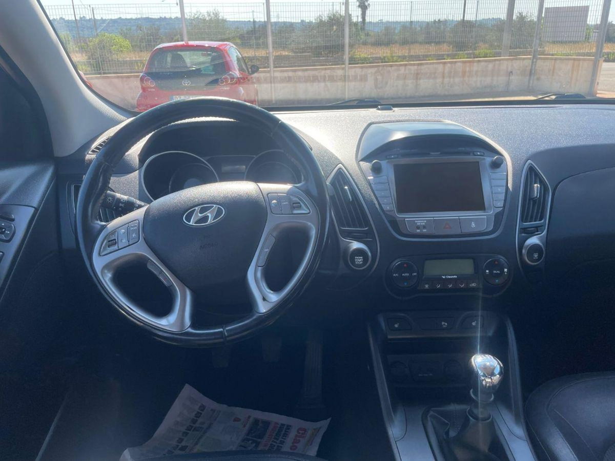 Hyundai ix35 1.7 CRDi 2WD Go! Brasil (11)