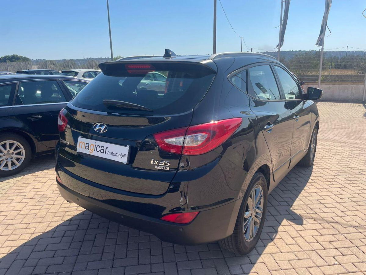 Hyundai ix35 1.7 CRDi 2WD Go! Brasil (3)