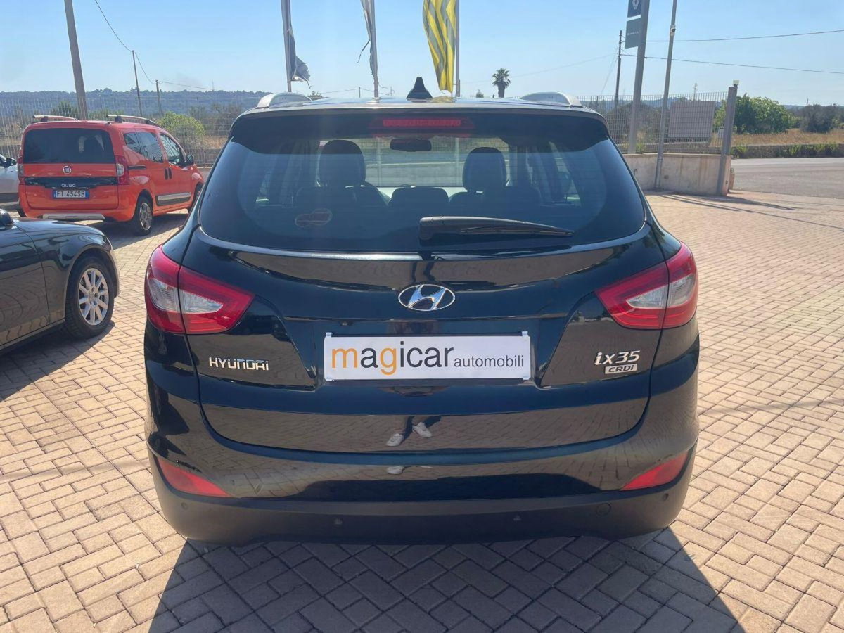 Hyundai ix35 1.7 CRDi 2WD Go! Brasil (5)