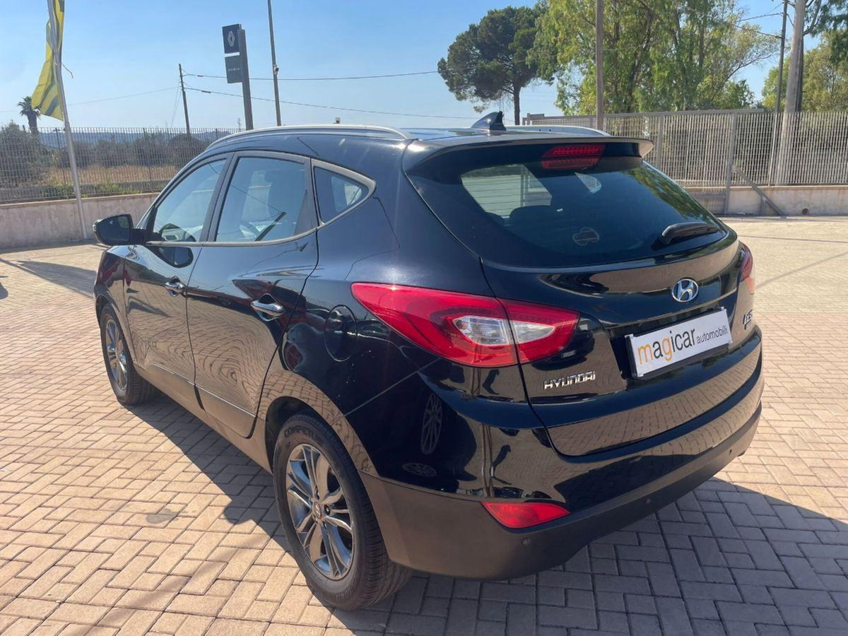 Hyundai ix35 1.7 CRDi 2WD Go! Brasil (6)