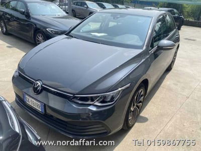 Volkswagen Golf 1.5 eTSI 130 CV EVO ACT DSG Life usata