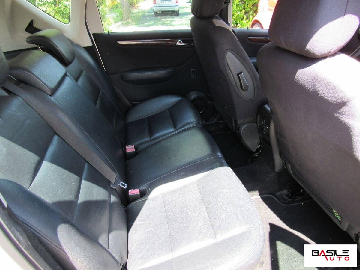Mercedes-Benz Classe A 180 CDI (10)