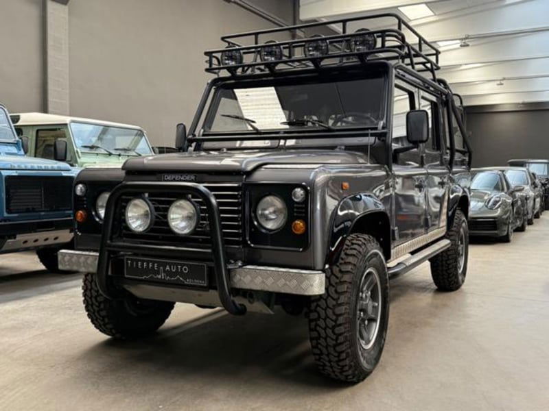 Land Rover Defender 90 2.5 Td5 Station Wagon Tomb Raider
