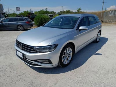 Volkswagen Passat Variant 2.0 TDI SCR 122 CV EVO DSG Business usata
