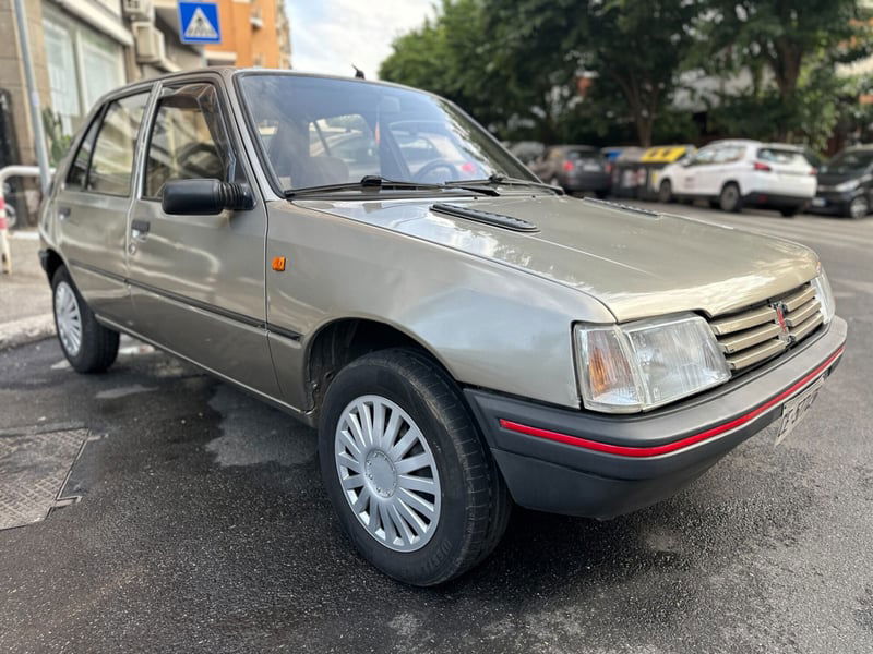 Peugeot 205 5 porte GL