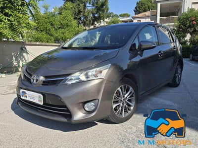 Toyota Verso 1.6 D-4D Active usata