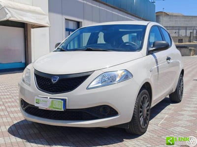 Lancia Ypsilon 1.2 69 CV 5 porte S&S Elefantino Blu usata