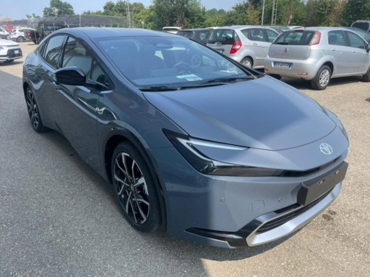 Toyota Prius 2.0 phev Lounge (6)