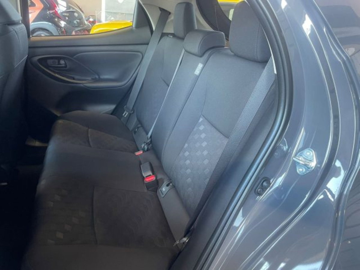 Toyota Yaris Cross 1.5 Hybrid 5p. E-CVT Premiere (5)