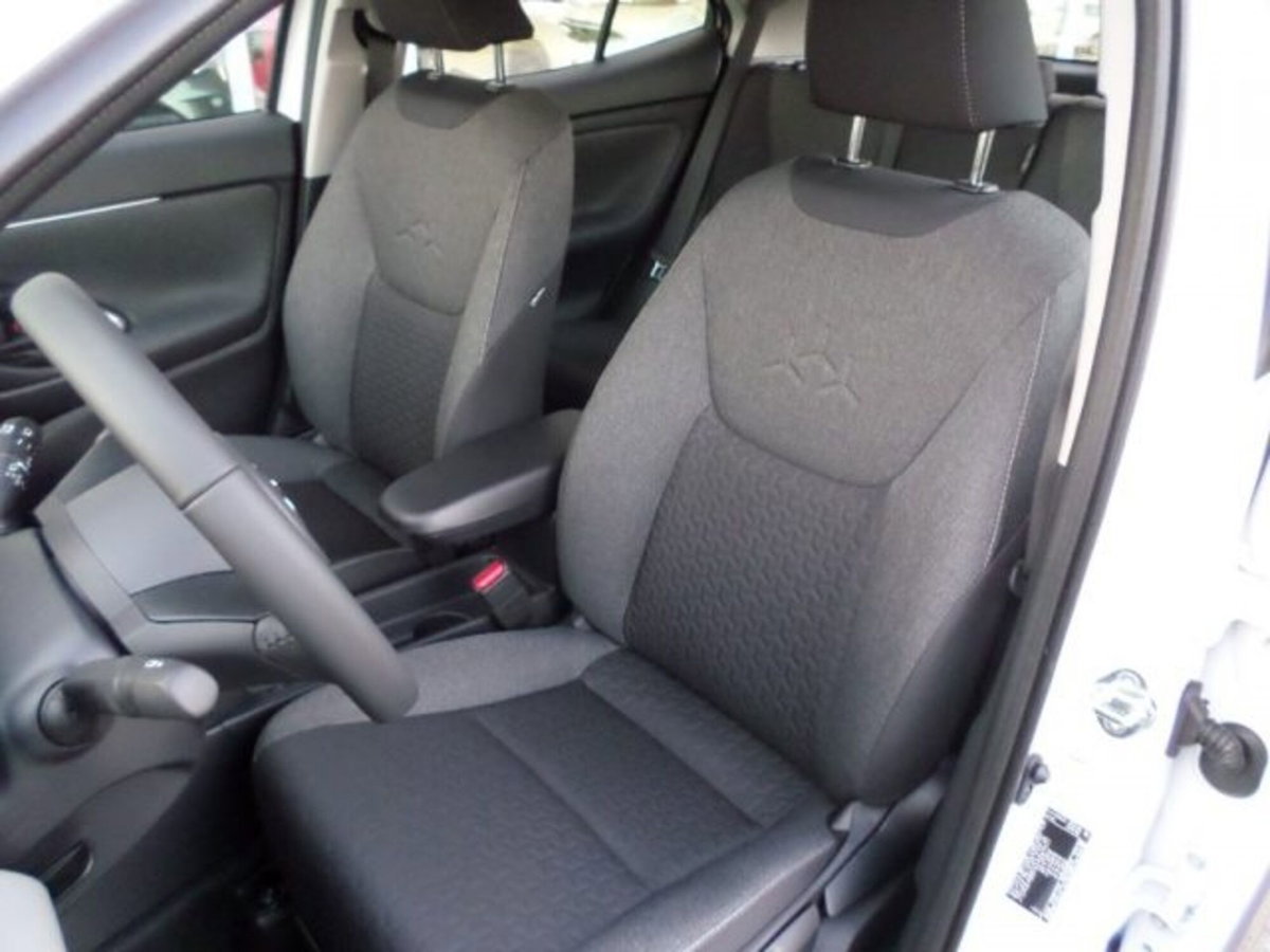 Toyota Yaris Cross 1.5 Hybrid 5p. E-CVT Active (9)