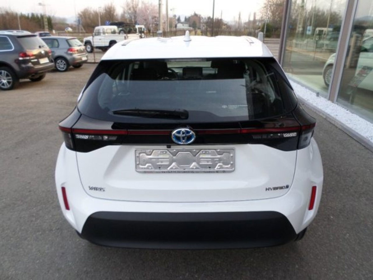 Toyota Yaris Cross 1.5 Hybrid 5p. E-CVT Active (6)