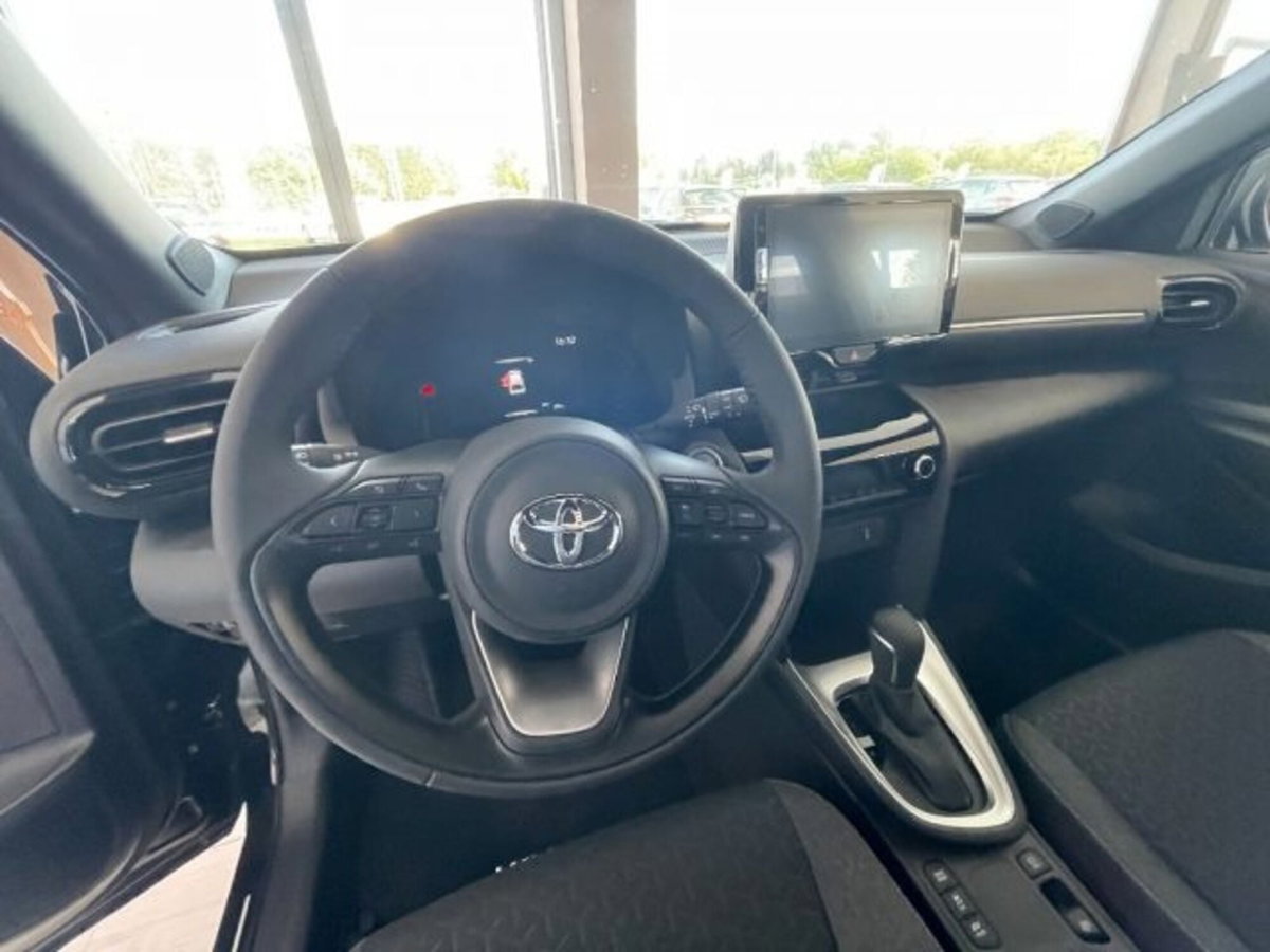 Toyota Yaris Cross 1.5 Hybrid 5p. E-CVT Trend (6)