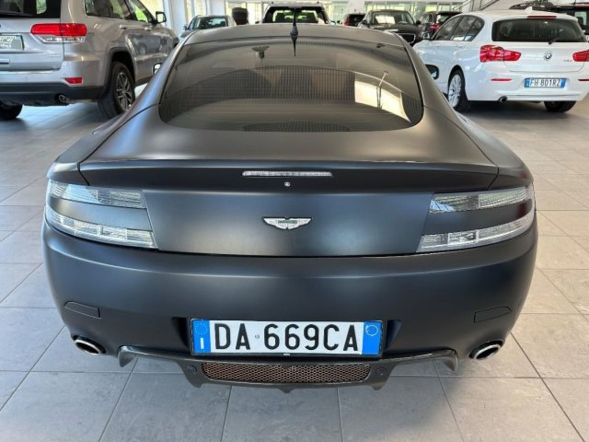 Aston Martin V8 Vantage Coupé V8 Vantage Coupé (5)