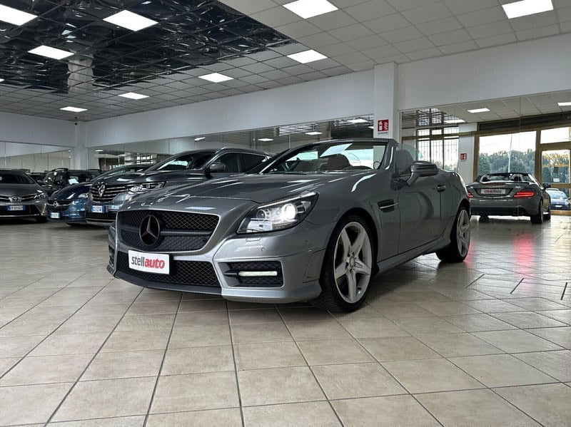 Mercedes-Benz SLK 200 CGI Premium