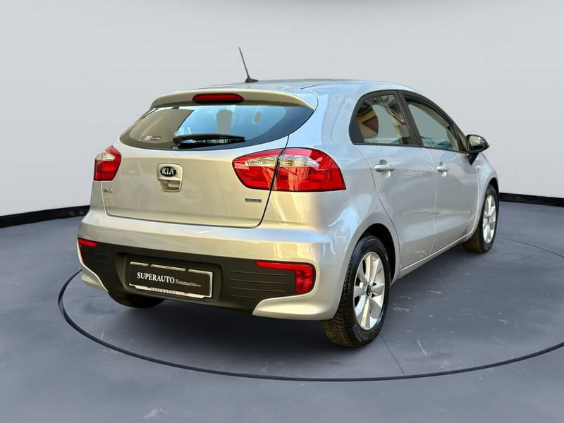 Kia Rio 1.1 CRDi 5p. Cool