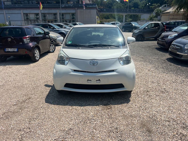 Toyota iQ 1.0 CVT Sol