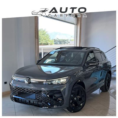 Volkswagen Tiguan 2.0 tdi R-Line 150cv dsg nuova