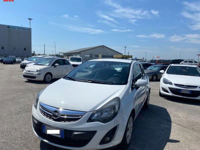 Opel Corsa 1.2 3 porte Club usata