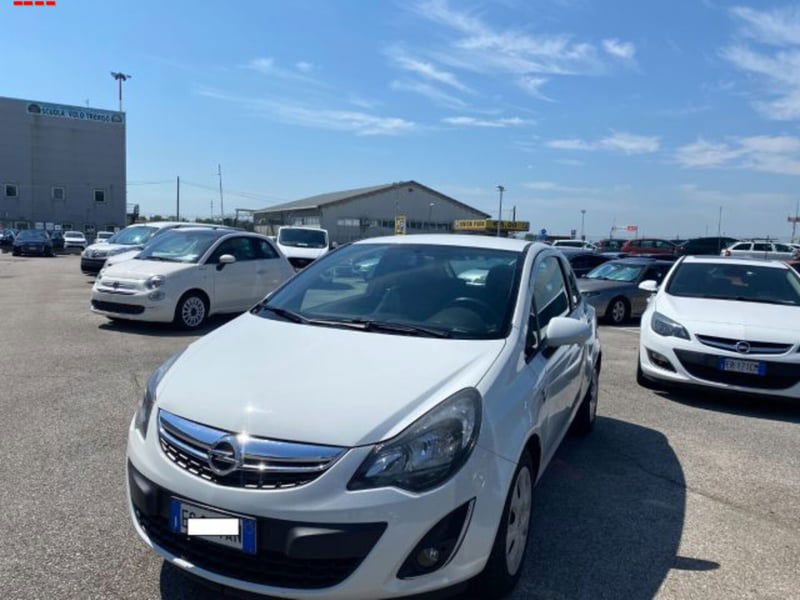 Opel Corsa 1.2 3 porte Club