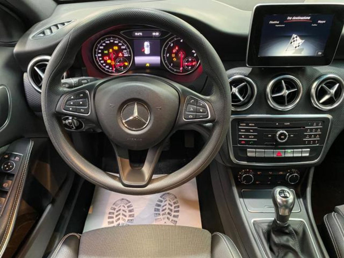 Mercedes-Benz Classe A 200 d Executive (13)