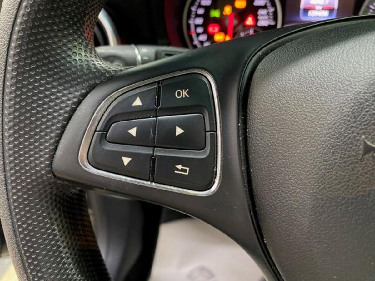 Mercedes-Benz Classe A 200 d Executive (15)