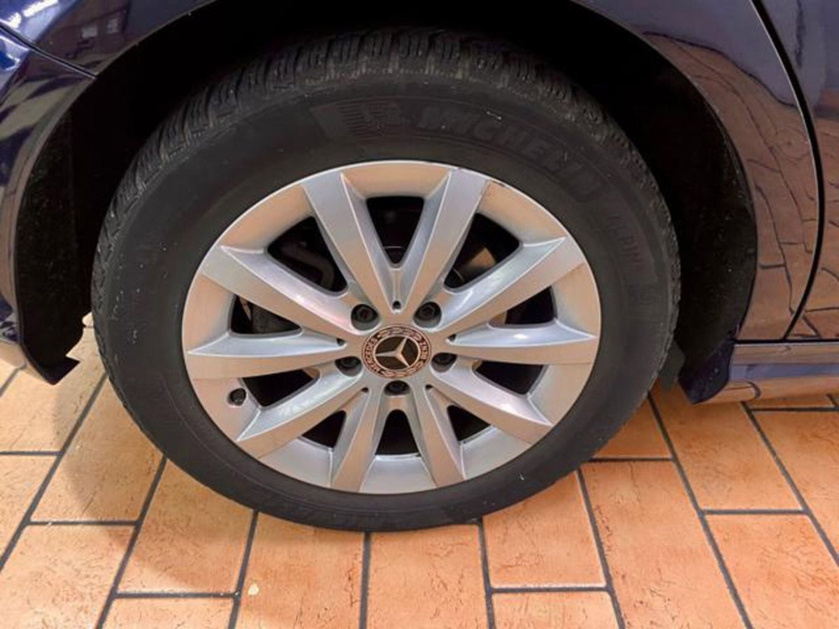 Mercedes-Benz Classe A 200 d Executive (7)