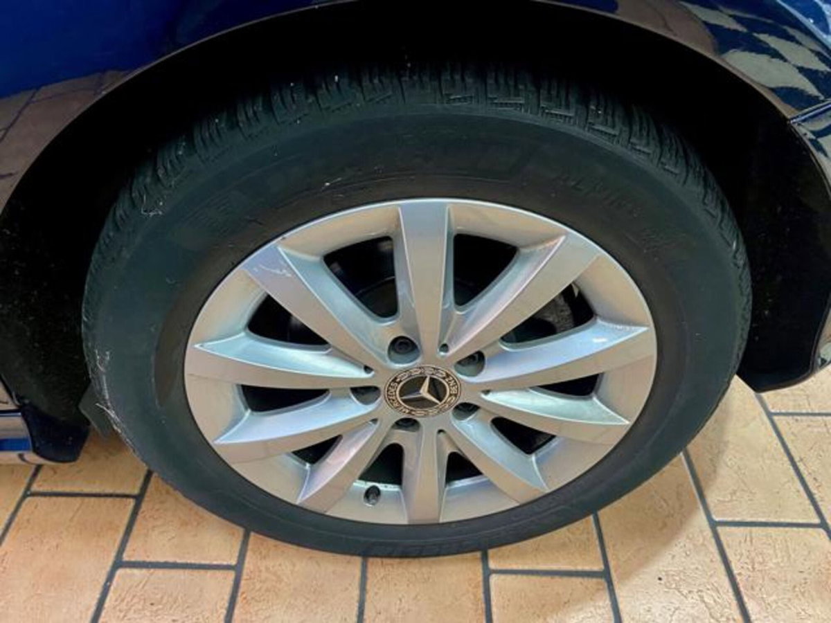 Mercedes-Benz Classe A 200 d Executive (8)