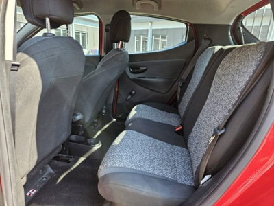 Lancia Ypsilon 1.0 FireFly 5 porte S&S Hybrid Ecochic A. Ferretti (12)