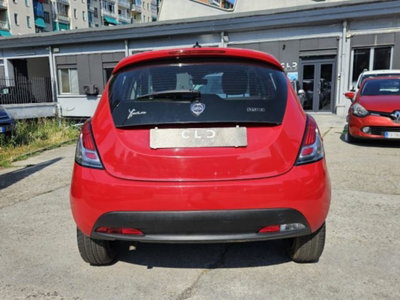 Lancia Ypsilon 1.0 FireFly 5 porte S&S Hybrid Ecochic A. Ferretti (6)